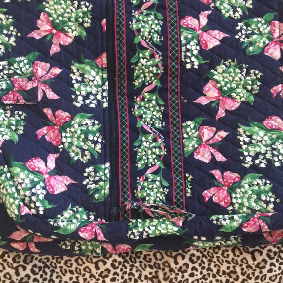 VERA BRADLEY Retired BREAST CANCER EDITION - Picture 7 of 8